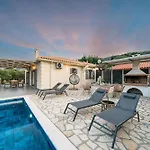 Βίλα Aggeliki - F&a Golden Stone Loukata (Kefalonia)