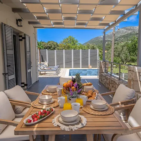 Aggeliki - F&a Golden Stone Loukata (Kefalonia)