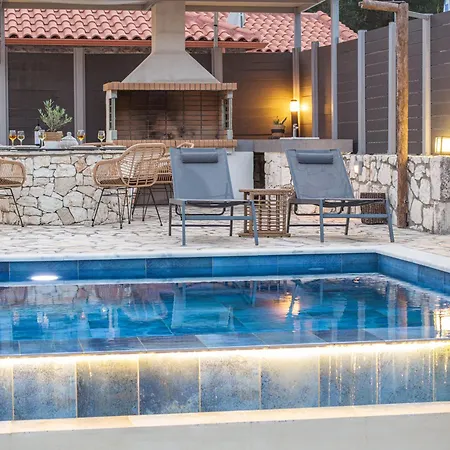 Aggeliki - F&a Golden Stone Loukata (Kefalonia)